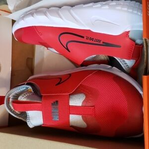 NIKE Flex Runner Red Slip on Sneakers